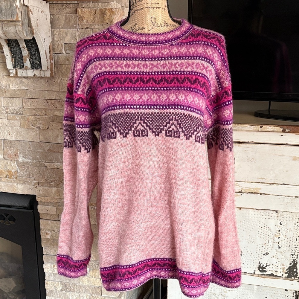 Alpaca Connections Peru alpaca blend purple pink crew neck long sleeve sweater